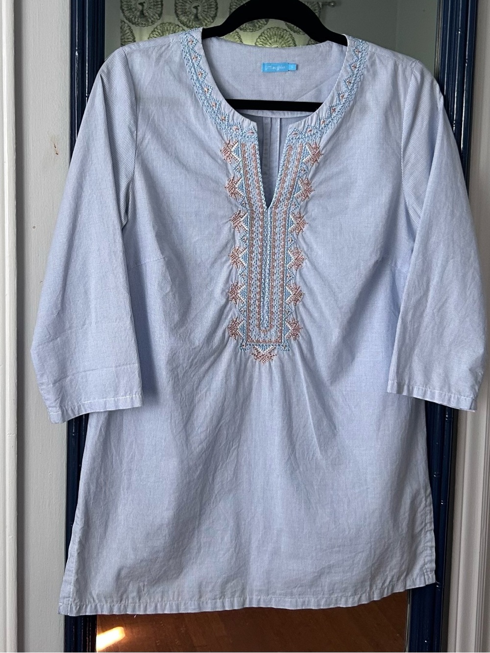 Women’s J McLauchlin Fremont Blue Subtle Check Embroidered  Tunic Top Size Small